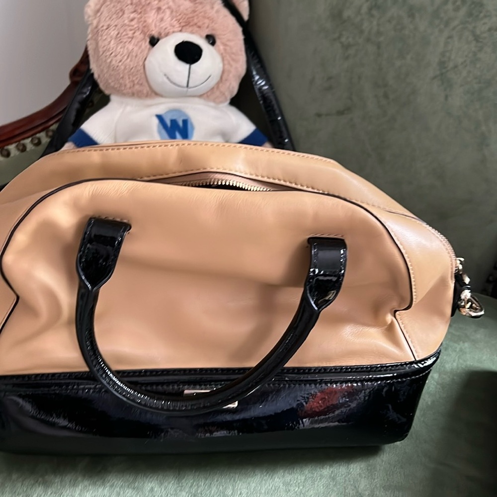 Kate Spade shoulder length Bag